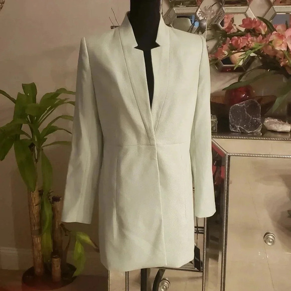 Dkny jacket size 4 NWT